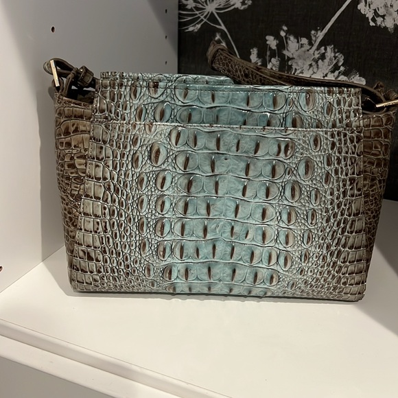 Brahmin Turquoise/Brown Purse and Wallet. Barely used and in great condition! - Picture 2 of 8